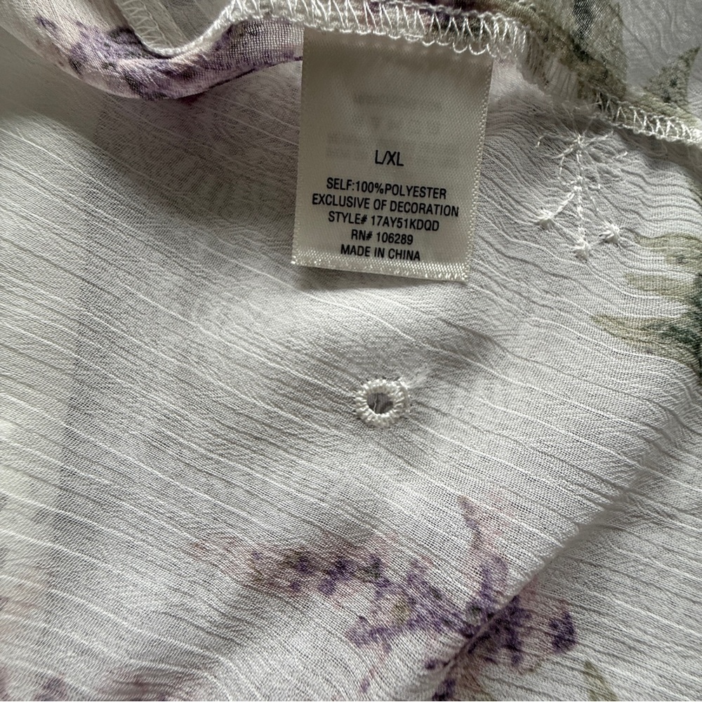 Francesca’s Embroidered Floral Kimono Size L/XL New with Tags - Picture 8 of 10